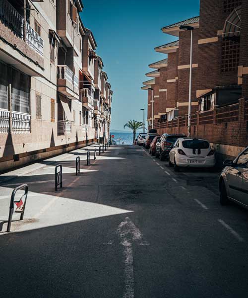 bungalows close to the seain spain